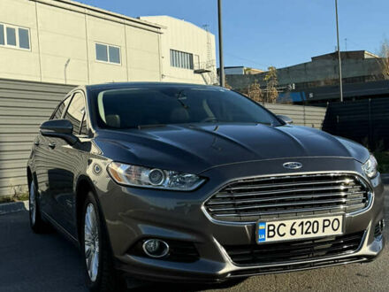 Форд Фьюжн 2014 в Житомире на Automoto.ua Серый Форд Фьюжн, объемом двигателя 2 л и пробегом 136 тыс. км за 14000 $, фото 1 на Automoto.ua