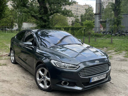 Форд Фьюжн 2014 в Киеве на Automoto.ua Серый Форд Фьюжн, объемом двигателя 2.49 л и пробегом 260 тыс. км за 9500 $, фото 1 на Automoto.ua