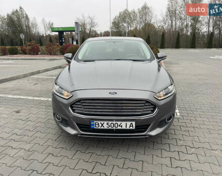 Сірий Форд Фьюжен, об'ємом двигуна 2 л та пробігом 303 тис. км за 9200 $, фото 1 на Automoto.ua