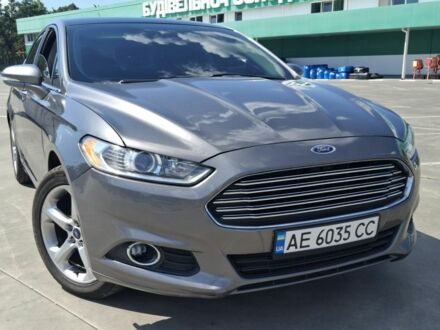 Сірий Форд Фьюжен, об'ємом двигуна 2 л та пробігом 300 тис. км за 7003 $, фото 1 на Automoto.ua
