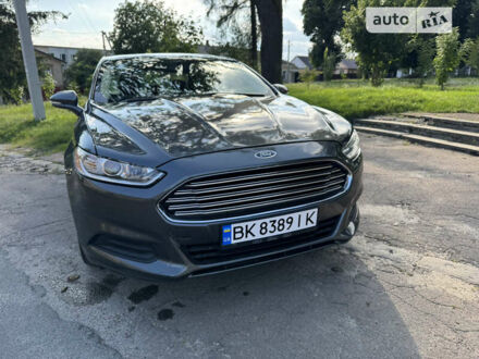 Форд Фьюжн 2014 в Ровно на Automoto.ua Серый Форд Фьюжн, объемом двигателя 2.49 л и пробегом 186 тыс. км за 9200 $, фото 1 на Automoto.ua