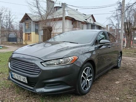 Серый Форд Фьюжн, объемом двигателя 2.5 л и пробегом 220 тыс. км за 10500 $, фото 1 на Automoto.ua