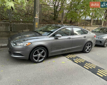 Серый Форд Фьюжн, объемом двигателя 2.5 л и пробегом 172 тыс. км за 10200 $, фото 1 на Automoto.ua