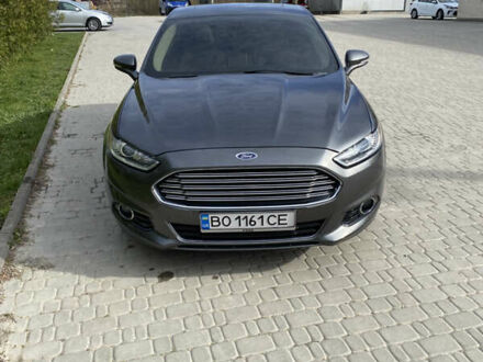 Серый Форд Фьюжн, объемом двигателя 2 л и пробегом 209 тыс. км за 13500 $, фото 1 на Automoto.ua