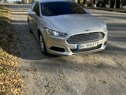 Серый Форд Фьюжн, объемом двигателя 2.5 л и пробегом 240 тыс. км за 9500 $, фото 1 на Automoto.ua