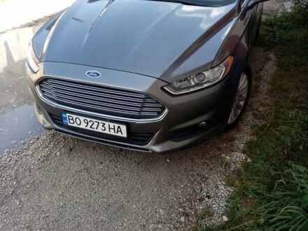 Сірий Форд Фьюжен, об'ємом двигуна 2 л та пробігом 220 тис. км за 12600 $, фото 1 на Automoto.ua
