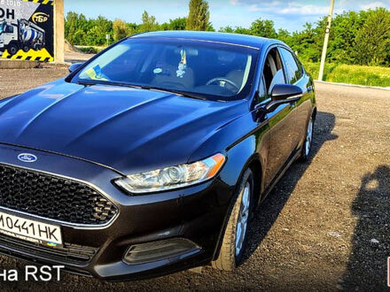 Форд Фьюжн 2014 в Бердичеве на Automoto.ua Серый Форд Фьюжн, объемом двигателя 2.5 л и пробегом 230 тыс. км за 9500 $, фото 1 на Automoto.ua