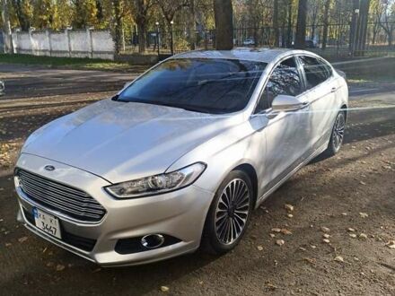 Форд Фьюжн 2015 в Киеве на Automoto.ua Серый Форд Фьюжн, объемом двигателя 2 л и пробегом 151 тыс. км за 11900 $, фото 1 на Automoto.ua