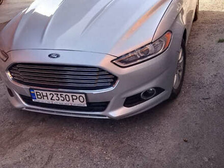 Форд Фьюжен 2015 у Новгородка на Automoto.ua Сірий Форд Фьюжен, об'ємом двигуна 2.49 л та пробігом 165 тис. км за 9000 $, фото 1 на Automoto.ua