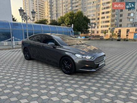 Серый Форд Фьюжн, объемом двигателя 2.49 л и пробегом 206 тыс. км за 9300 $, фото 1 на Automoto.ua