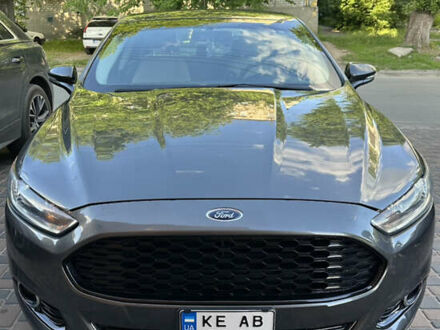 Форд Фьюжн 2015 в Новомосковске на Automoto.ua Серый Форд Фьюжн, объемом двигателя 2 л и пробегом 174 тыс. км за 10500 $, фото 1 на Automoto.ua