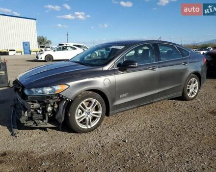 Форд Фьюжен 2015 у Львові на Automoto.ua Сірий Форд Фьюжен, об'ємом двигуна 2 л та пробігом 104 тис. км за 2500 $, фото 1 на Automoto.ua