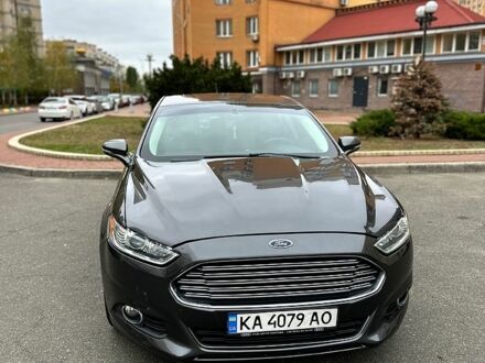 Форд Фьюжн 2015 в Киеве на Automoto.ua Серый Форд Фьюжн, объемом двигателя 2 л и пробегом 205 тыс. км за 11100 $, фото 1 на Automoto.ua