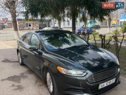 Сірий Форд Фьюжен, об'ємом двигуна 2 л та пробігом 180 тис. км за 12300 $, фото 1 на Automoto.ua
