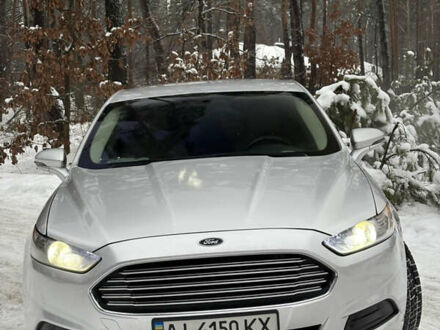 Серый Форд Фьюжн, объемом двигателя 2.5 л и пробегом 180 тыс. км за 9000 $, фото 1 на Automoto.ua