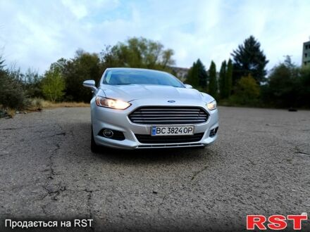 Форд Фьюжн 2015 в Новый Роздол на Automoto.ua Серый Форд Фьюжн, объемом двигателя 2.5 л и пробегом 175 тыс. км за 9400 $, фото 1 на Automoto.ua