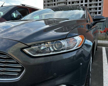 Серый Форд Фьюжн, объемом двигателя 2 л и пробегом 220 тыс. км за 11200 $, фото 1 на Automoto.ua