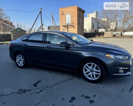 Сірий Форд Фьюжен, об'ємом двигуна 1.5 л та пробігом 100 тис. км за 11000 $, фото 1 на Automoto.ua