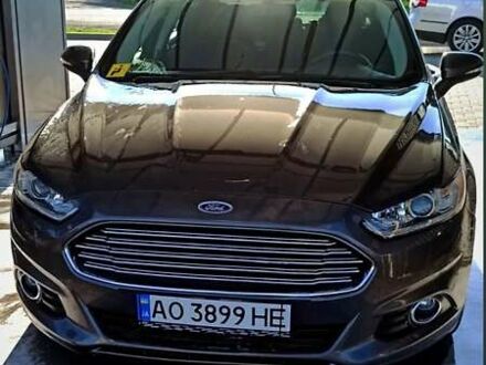 Форд Фьюжн 2015 в Ужгороде на Automoto.ua Серый Форд Фьюжн, объемом двигателя 2.5 л и пробегом 178 тыс. км за 10800 $, фото 1 на Automoto.ua