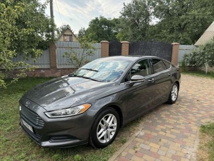 Серый Форд Фьюжн, объемом двигателя 1.5 л и пробегом 134 тыс. км за 10000 $, фото 1 на Automoto.ua