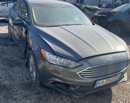 Сірий Форд Фьюжен, об'ємом двигуна 2 л та пробігом 195 тис. км за 5500 $, фото 1 на Automoto.ua