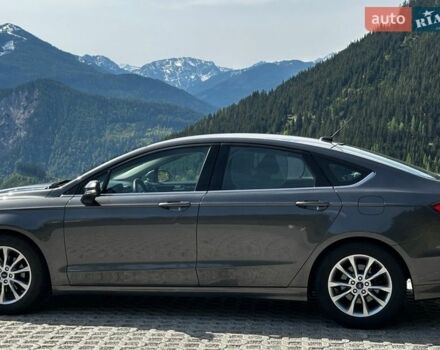 Серый Форд Фьюжн, объемом двигателя 2.5 л и пробегом 177 тыс. км за 15672 $, фото 1 на Automoto.ua