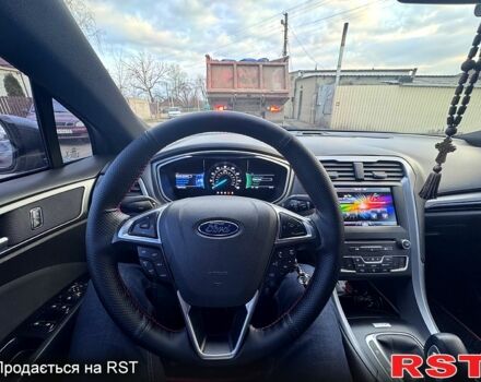 Сірий Форд Фьюжен, об'ємом двигуна 2.5 л та пробігом 188 тис. км за 12000 $, фото 1 на Automoto.ua