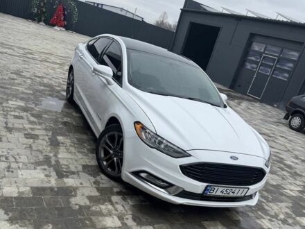 Сірий Форд Фьюжен, об'ємом двигуна 2 л та пробігом 205 тис. км за 13242 $, фото 1 на Automoto.ua