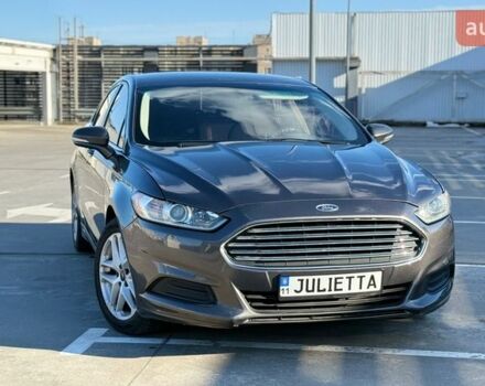 Серый Форд Фьюжн, объемом двигателя 2.49 л и пробегом 200 тыс. км за 8900 $, фото 1 на Automoto.ua