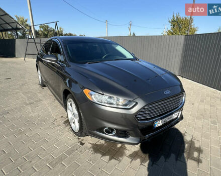 Сірий Форд Фьюжен, об'ємом двигуна 2.5 л та пробігом 210 тис. км за 11000 $, фото 1 на Automoto.ua