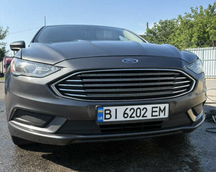 Серый Форд Фьюжн, объемом двигателя 2.49 л и пробегом 187 тыс. км за 12500 $, фото 1 на Automoto.ua