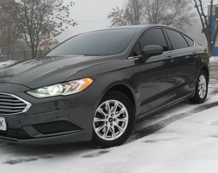 Серый Форд Фьюжн, объемом двигателя 2.5 л и пробегом 153 тыс. км за 10800 $, фото 1 на Automoto.ua