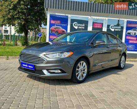 Сірий Форд Фьюжен, об'ємом двигуна 2 л та пробігом 184 тис. км за 14200 $, фото 1 на Automoto.ua