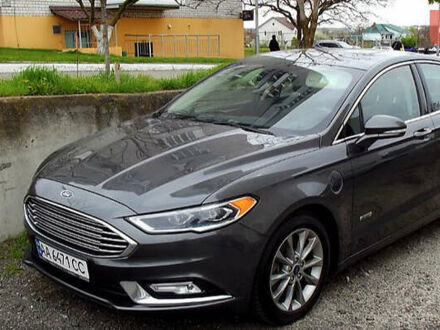 Форд Фьюжн 2016 в Львове на Automoto.ua Серый Форд Фьюжн, объемом двигателя 2 л и пробегом 172 тыс. км за 12099 $, фото 1 на Automoto.ua