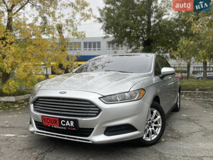 Форд Фьюжн 2016 в Киеве на Automoto.ua Серый Форд Фьюжн, объемом двигателя 2.5 л и пробегом 242 тыс. км за 8300 $, фото 1 на Automoto.ua