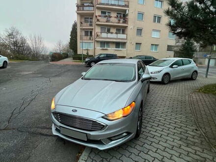 Форд Фьюжн 2016 в Ужгороде на Automoto.ua Серый Форд Фьюжн, объемом двигателя 2.5 л и пробегом 105 тыс. км за 12193 $, фото 1 на Automoto.ua