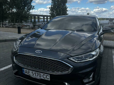 Форд Фьюжен 2016 у Дніпро (Дніпропетровську) на Automoto.ua Сірий Форд Фьюжен, об'ємом двигуна 2 л та пробігом 122 тис. км за 13100 $, фото 1 на Automoto.ua
