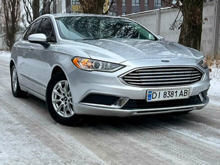 Серый Форд Фьюжн, объемом двигателя 2.5 л и пробегом 198 тыс. км за 10900 $, фото 1 на Automoto.ua