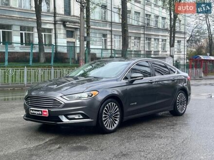 Серый Форд Фьюжн, объемом двигателя 2 л и пробегом 106 тыс. км за 15890 $, фото 1 на Automoto.ua