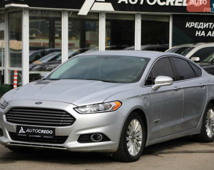 Сірий Форд Фьюжен, об'ємом двигуна 2 л та пробігом 171 тис. км за 15500 $, фото 1 на Automoto.ua