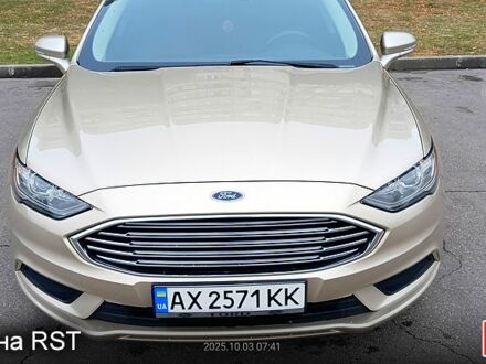 Серый Форд Фьюжн, объемом двигателя 2.5 л и пробегом 195 тыс. км за 11000 $, фото 1 на Automoto.ua