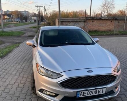 Сірий Форд Фьюжен, об'ємом двигуна 2 л та пробігом 190 тис. км за 13200 $, фото 1 на Automoto.ua