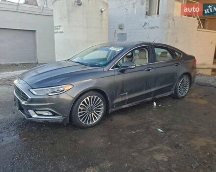 Сірий Форд Фьюжен, об'ємом двигуна 2 л та пробігом 40 тис. км за 3600 $, фото 1 на Automoto.ua