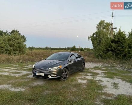 Сірий Форд Фьюжен, об'ємом двигуна 2 л та пробігом 121 тис. км за 13800 $, фото 1 на Automoto.ua