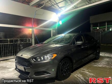 Серый Форд Фьюжн, объемом двигателя 2.5 л и пробегом 17000 тыс. км за 9000 $, фото 1 на Automoto.ua