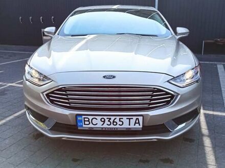 Форд Фьюжн 2016 в Самборе на Automoto.ua Серый Форд Фьюжн, объемом двигателя 2.5 л и пробегом 184 тыс. км за 11300 $, фото 1 на Automoto.ua