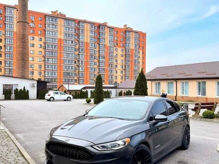Сірий Форд Фьюжен, об'ємом двигуна 2 л та пробігом 155 тис. км за 16500 $, фото 1 на Automoto.ua