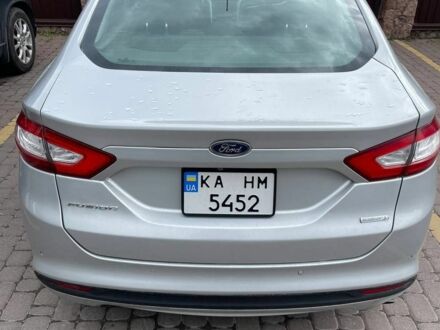 Форд Фьюжн 2016 в Киеве на Automoto.ua Серый Форд Фьюжн, объемом двигателя 2.5 л и пробегом 155 тыс. км за 7800 $, фото 1 на Automoto.ua