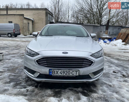 Серый Форд Фьюжн, объемом двигателя 2.5 л и пробегом 120 тыс. км за 10000 $, фото 1 на Automoto.ua