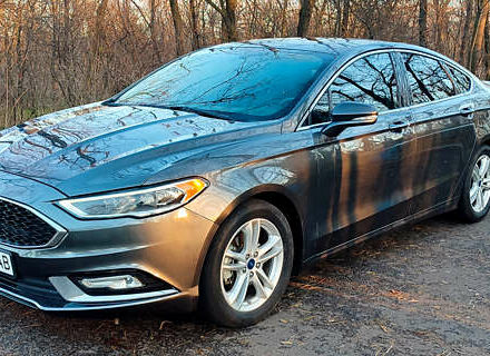 Серый Форд Фьюжн, объемом двигателя 2 л и пробегом 316 тыс. км за 12800 $, фото 1 на Automoto.ua